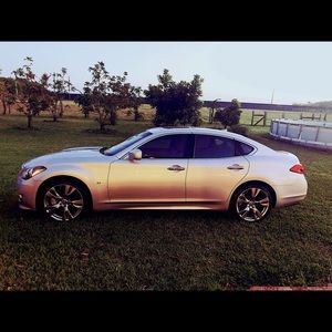 Meet your Posher, Daniela